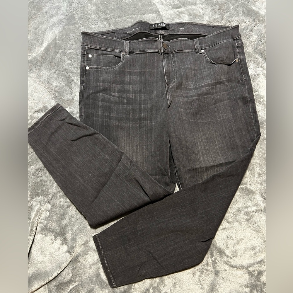 Liverpool women’s black wash skinny jeans